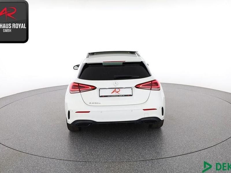 Gebraucht Mercedes A250 AMG 218 PS (160 kW) 2021 Weiss Limousine