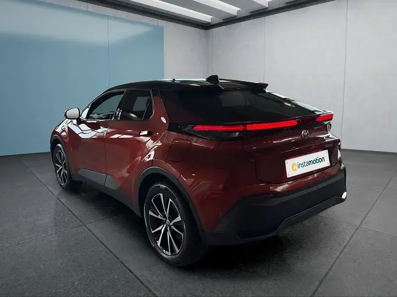 Neu Toyota C-HR 140 PS (102 kW) 2026 Braun SUV