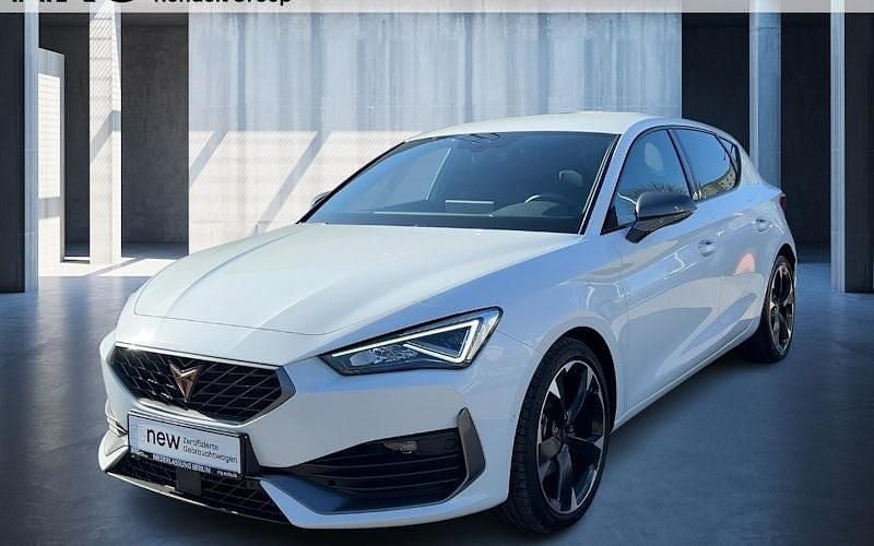 Weiß Gebraucht 2024 Cupra Leon Limousine | 26.490 € (Guter Preis) - Bild 1/3