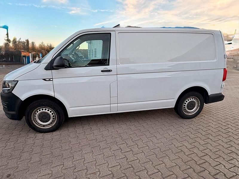 Gebraucht VW Transporter 102 PS (75 kW) 2017 Weiß Van