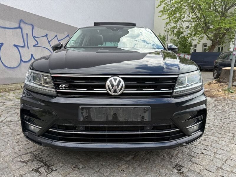 Schwarz Gebraucht 2018 VW Tiguan R-line SUV | 20.900 € (Superpreis) - Bild 1/4