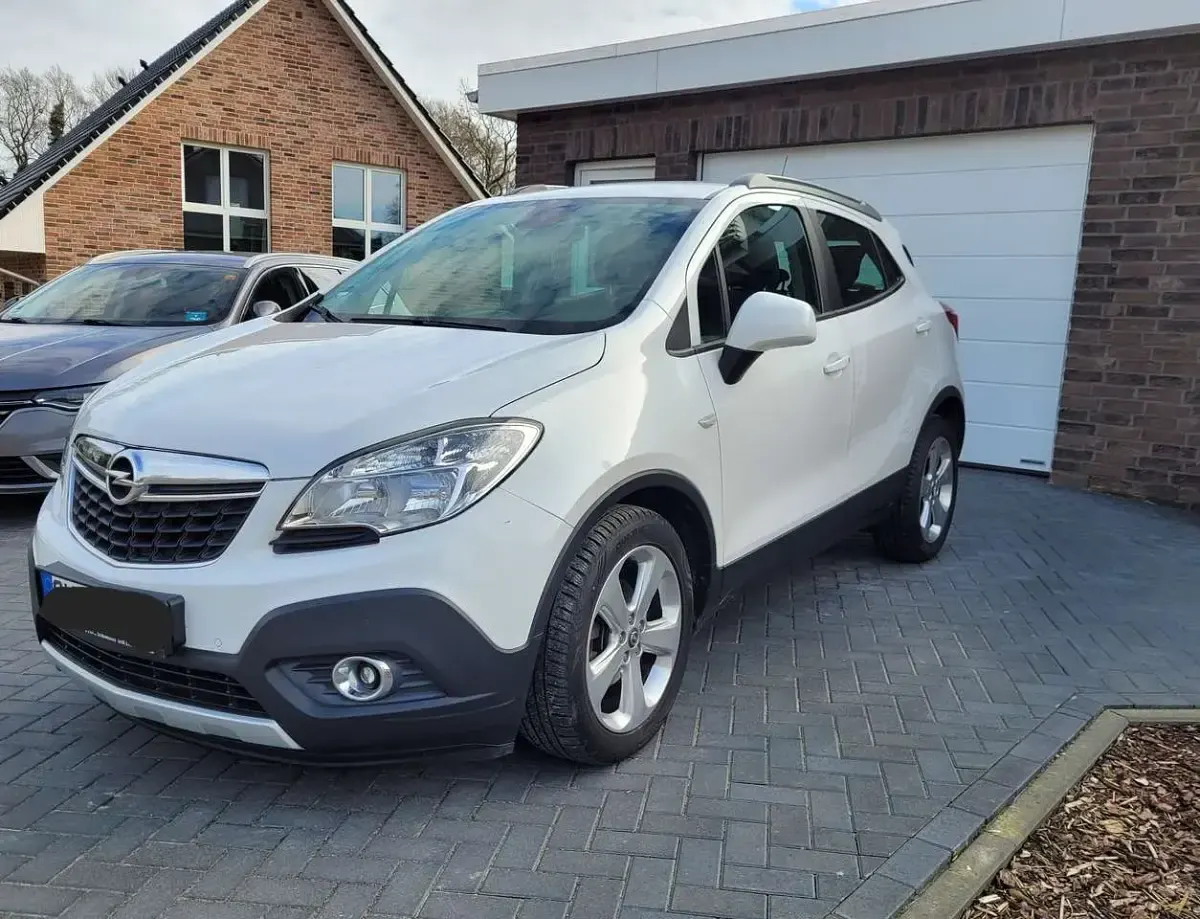 Gebraucht Opel Mokka Edition 140 PS (102 kW) 2012 Weiß SUV
