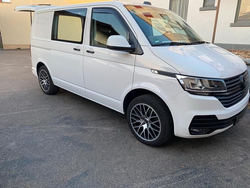 Gebraucht VW Transporter 150 PS (110 kW) 2020 Weiß Van