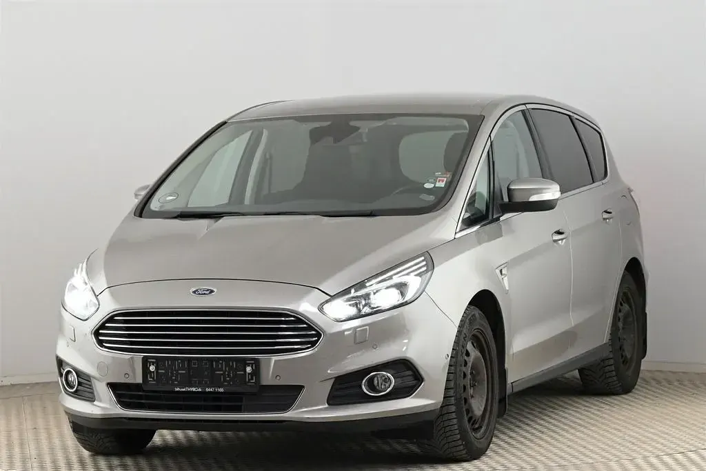 Usata Ford S-MAX Titanium 160 CV (117 kW) 2015 Argento Monovolume