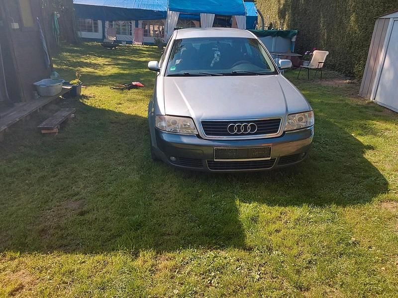 Second-hand Audi A6 165 CP (121 kW) 1997 Argintiu Berlinǎ