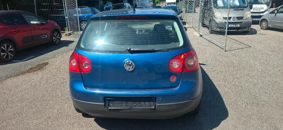 Gebraucht VW Golf V 102 PS (75 kW) 2007 Blau Limousine