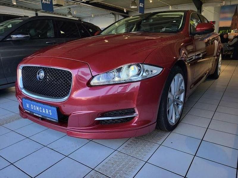 Gebraucht Jaguar XJ 275 PS (202 kW) 2013 Grau Limousine