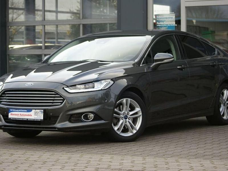 Grau Gebraucht 2015 Ford Mondeo Limousine | 14.900 € (Teuer) - Bild 1/4