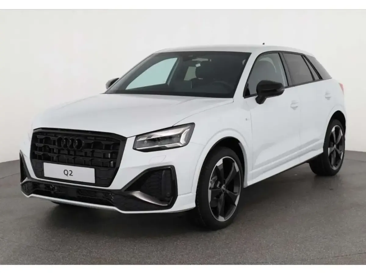Neu Audi Q2 S-Line 150 PS (110 kW) 2025 Gletscherweiß metallic SUV