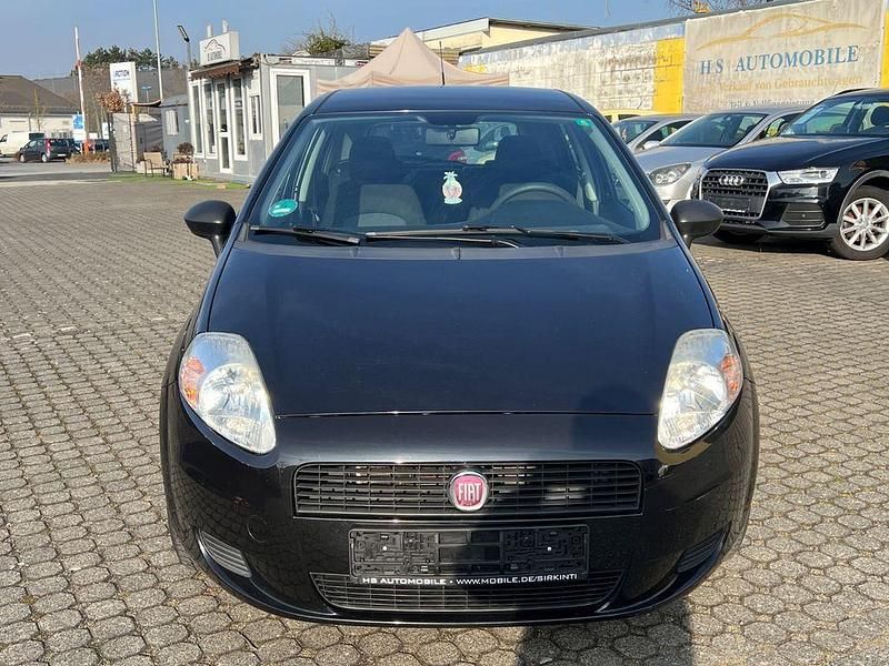 Gebraucht Fiat Grande Punto Basis 69 PS (50 kW) 2011 Schwarz Kleinwagen