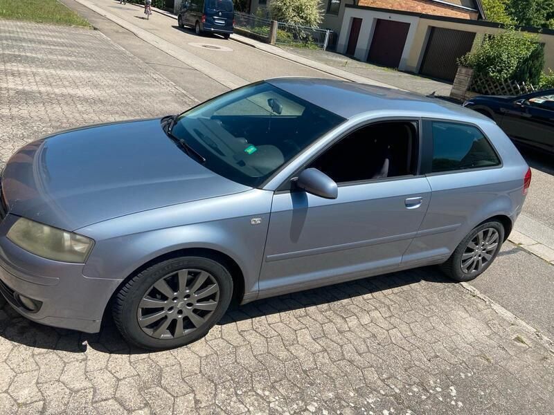 Grau Gebraucht 2004 Audi A3 Coupé | 890 € (Guter Preis) - Bild 1/4