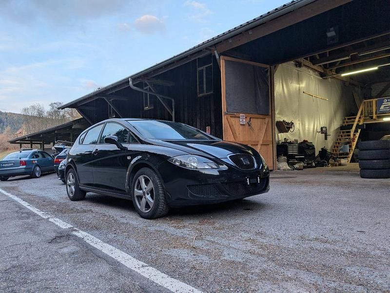 Gebraucht Seat Leon Sport 102 PS (75 kW) 2007 Schwarz Kleinwagen