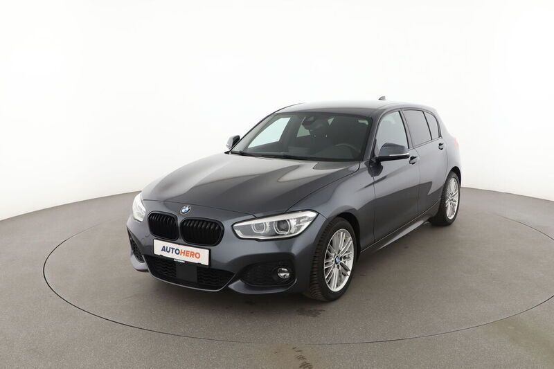 Grau Gebraucht 2017 BMW 120 M Sport Kleinwagen | 19.980 € (Fairer Preis) - Bild 1/4