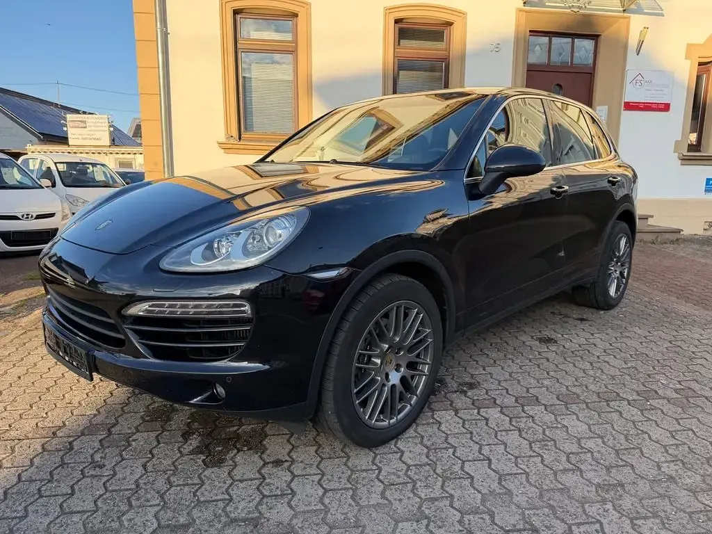 Gebraucht Porsche Cayenne 239 PS (175 kW) 2010 Schwarz SUV
