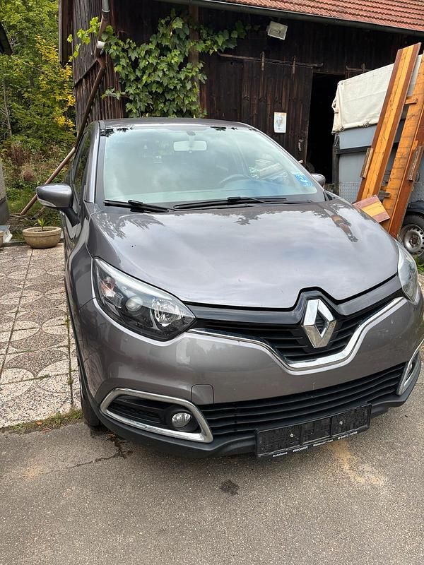 Grau Gebraucht 2013 Renault Captur SUV | 4.900 € (Guter Preis) - Bild 1/4