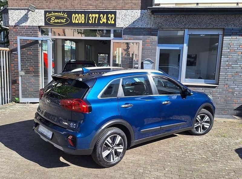 Gebraucht Kia Niro Vision 141 PS (103 kW) 2020 Blau metallic SUV