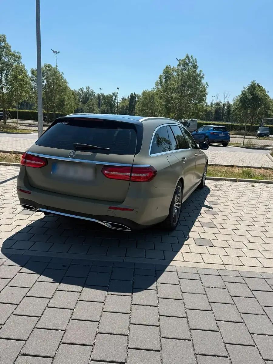 Gebraucht Mercedes E350 258 PS (189 kW) 2017 Schwarz Kombi