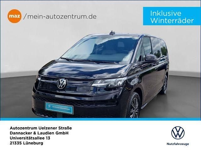 Gebraucht VW Multivan Basis 150 PS (110 kW) 2024 Deep black perleffekt Van
