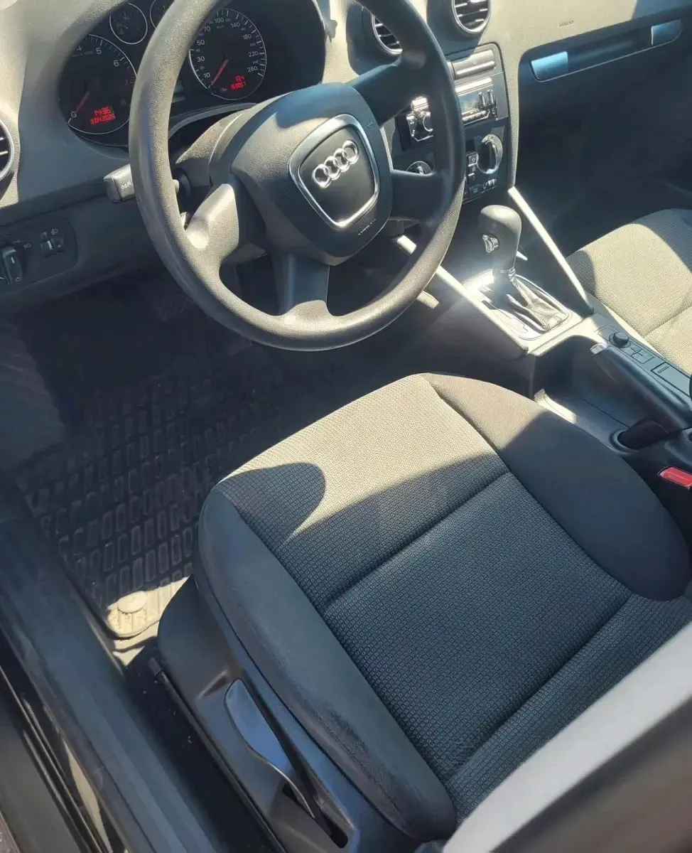 Gebraucht Audi A3 105 PS (77 kW) 2006 Schwarz Kleinwagen