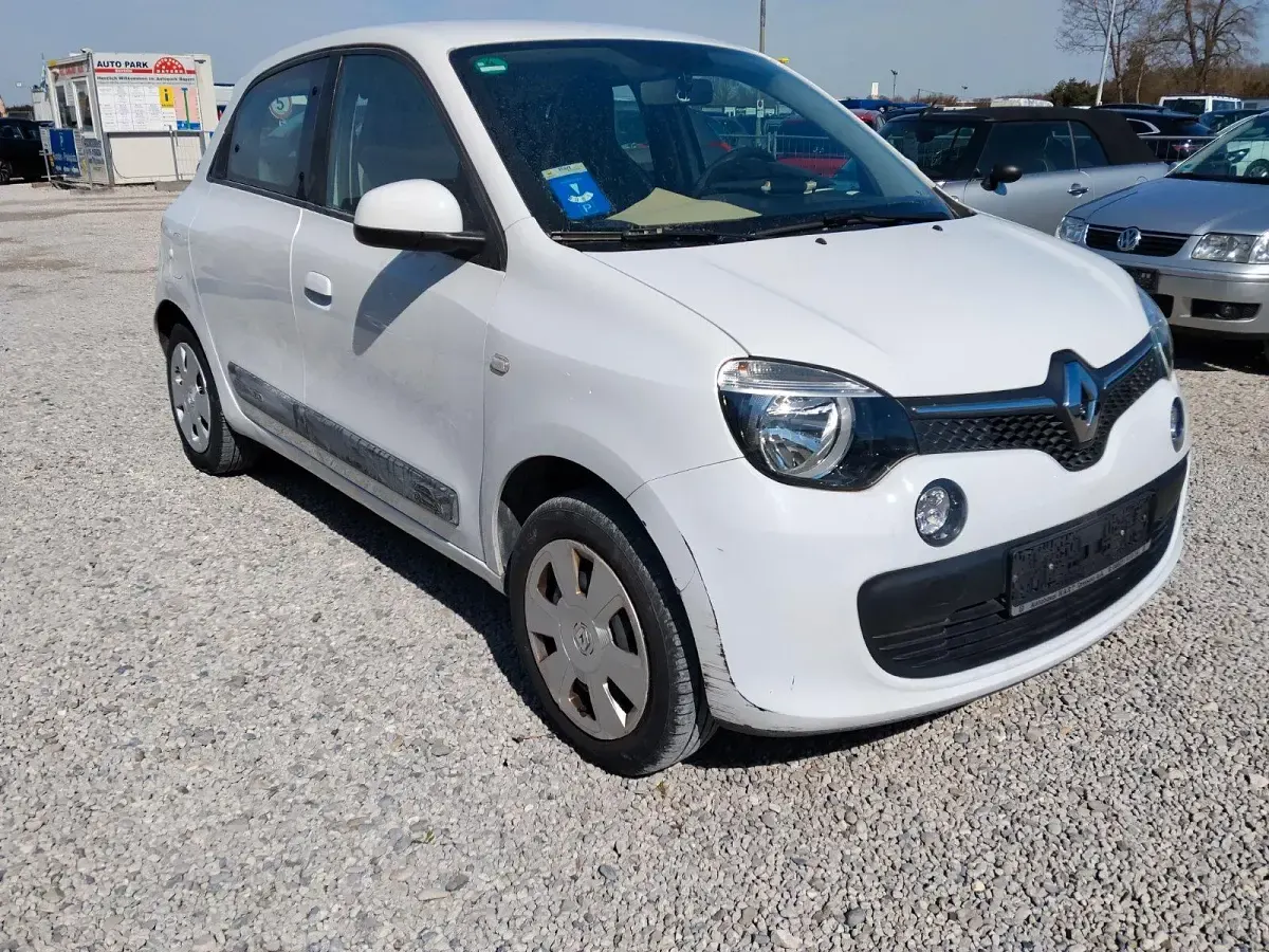 Gebraucht Renault Twingo 69 PS (50 kW) 2016 Weiß Kleinwagen