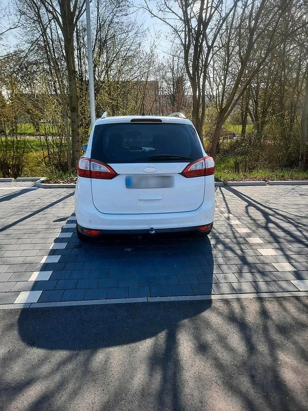 Gebraucht Ford Grand C-Max Titanium 125 PS (91 kW) 2012 Weiß Van / Kleinbus