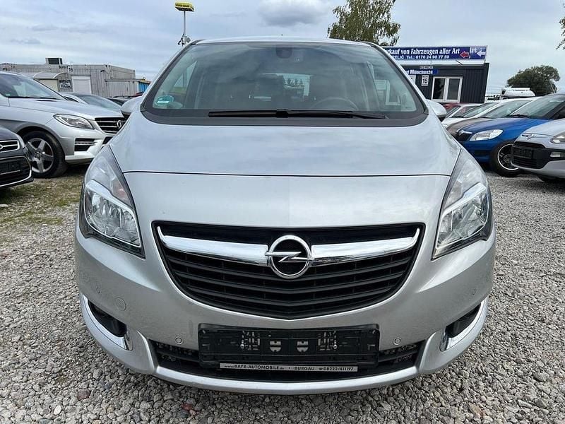 Silber Gebraucht 2017 Opel Meriva drive Van / Kleinbus | 6.900 € (Guter Preis) - Bild 1/4