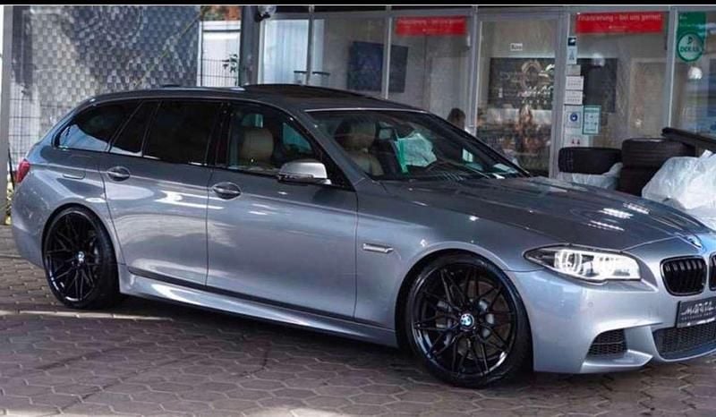 Gebraucht BMW M550 381 PS (280 kW) 2016 Grau Limousine