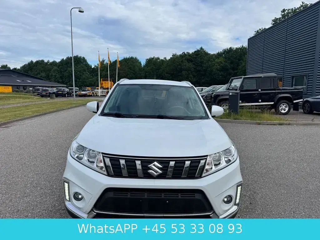 Gebraucht Suzuki Vitara 140 PS (102 kW) 2019 Weiß SUV
