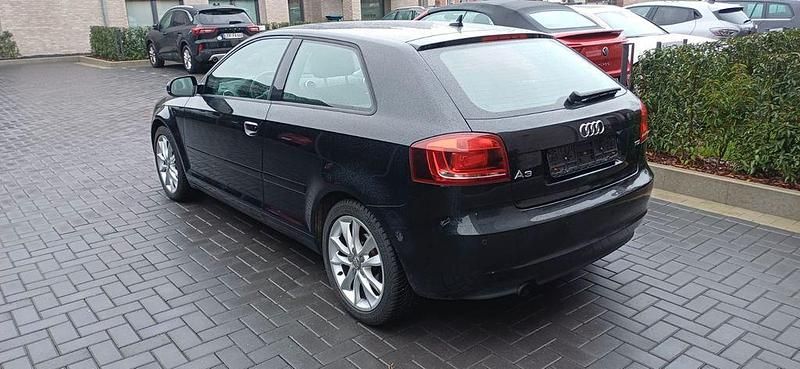 Gebraucht Audi A3 Ambition 140 PS (102 kW) 2012 Schwarz Limousine