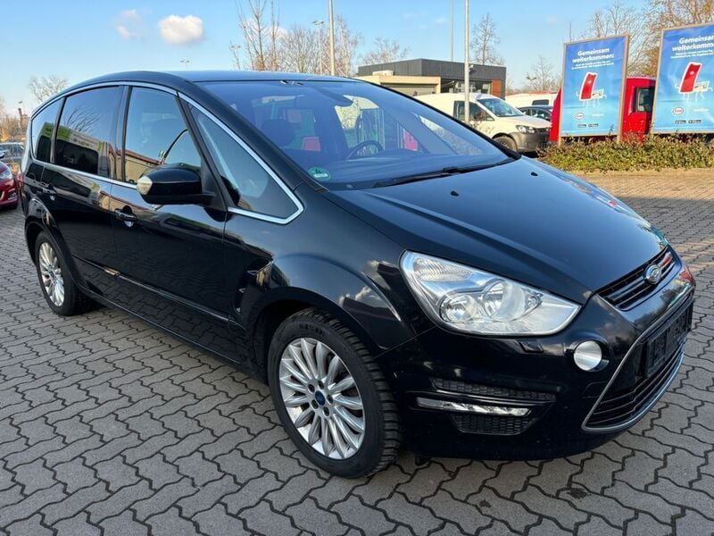 Schwarz Gebraucht 2011 Ford S-MAX Titanium Van / Kleinbus | 3.990 € (Superpreis) - Bild 1/4