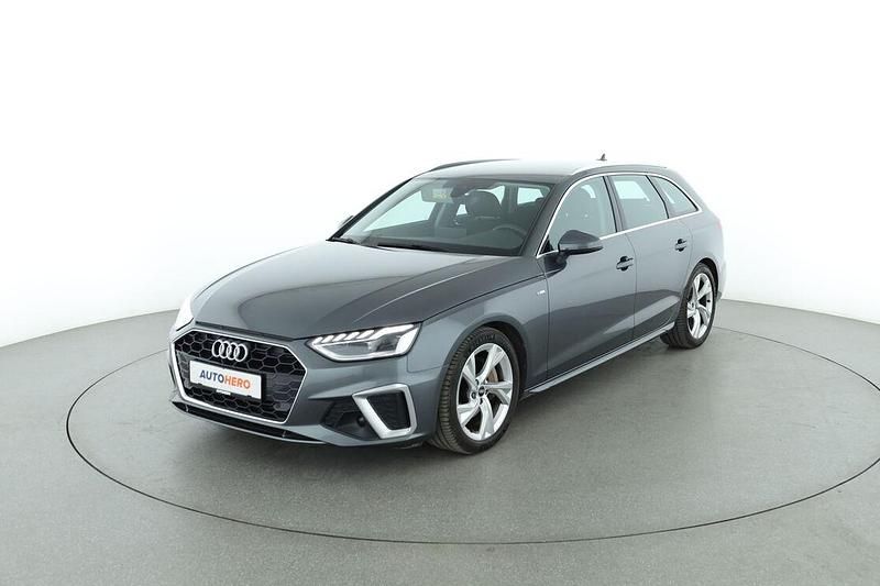 Grau Gebraucht 2021 Audi A4 S-Line Kombi | 29.940 € (Fairer Preis) - Bild 1/3