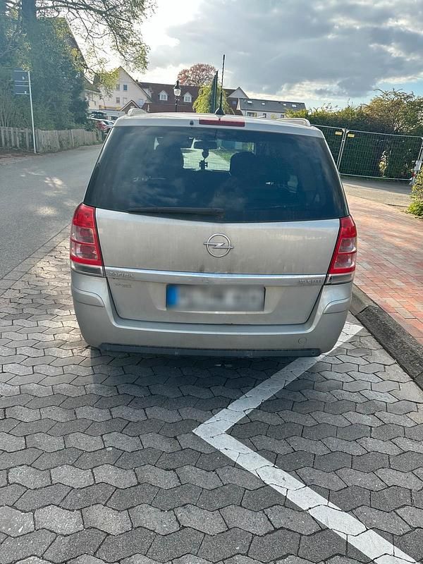 Gebraucht Opel Zafira 180 PS (132 kW) 2008 Grau Van / Kleinbus