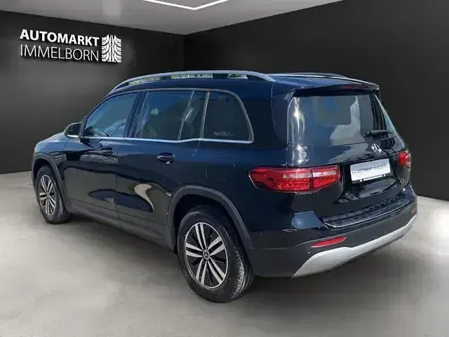 Gebraucht Mercedes GLB220 190 PS (139 kW) 2021 Schwarz SUV