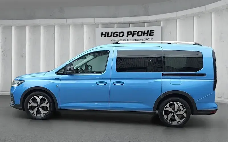 Gebraucht Ford Grand Tourneo Connect Active 122 PS (89 kW) 2022 Blau Van / Kleinbus