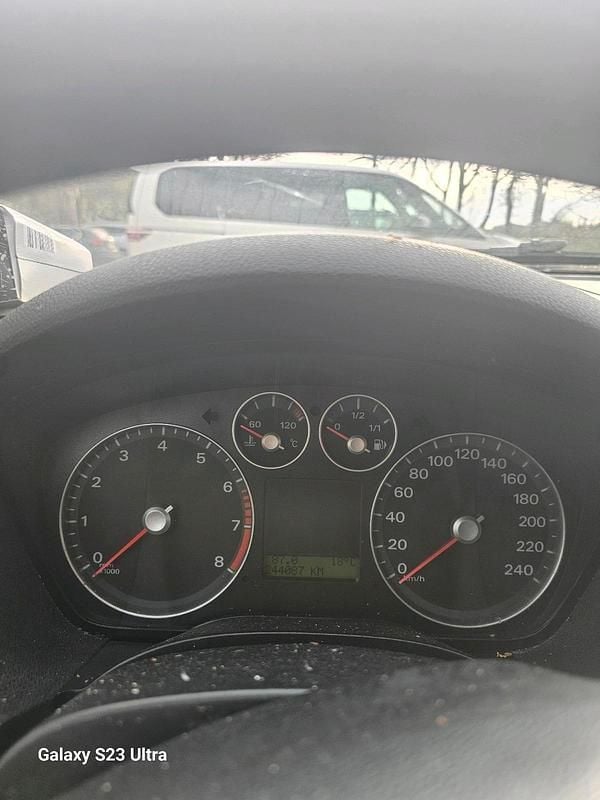 Usata Ford C-MAX 106 CV (77 kW) 2005 Monovolume