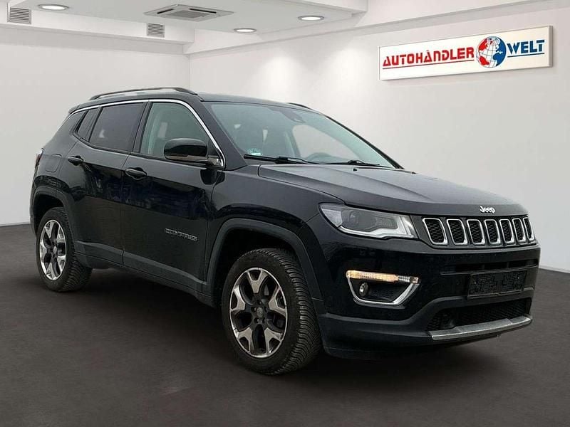 Gebraucht Jeep Compass Limited 170 PS (125 kW) 2018 Schwarz SUV