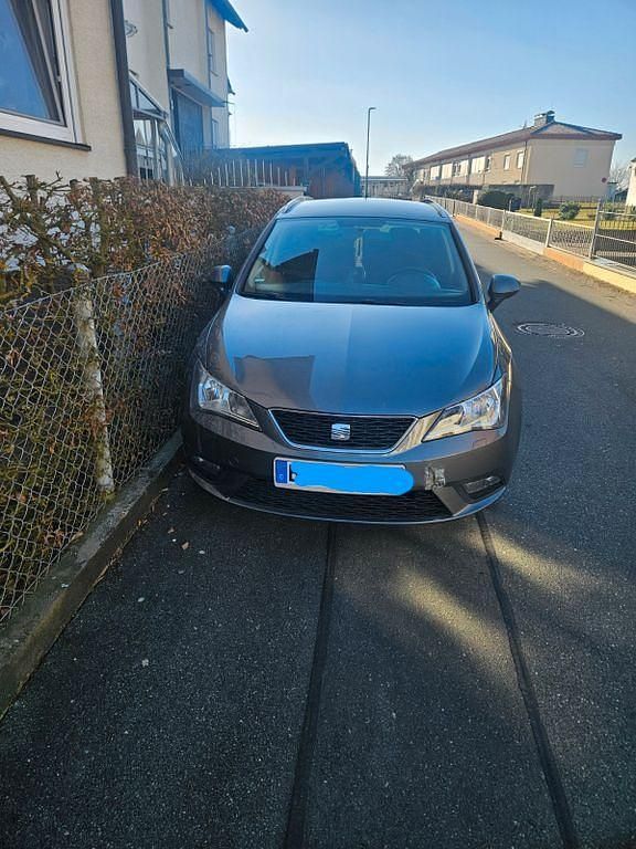 Gebraucht Seat Ibiza Style 105 PS (77 kW) 2013 Grau Limousine