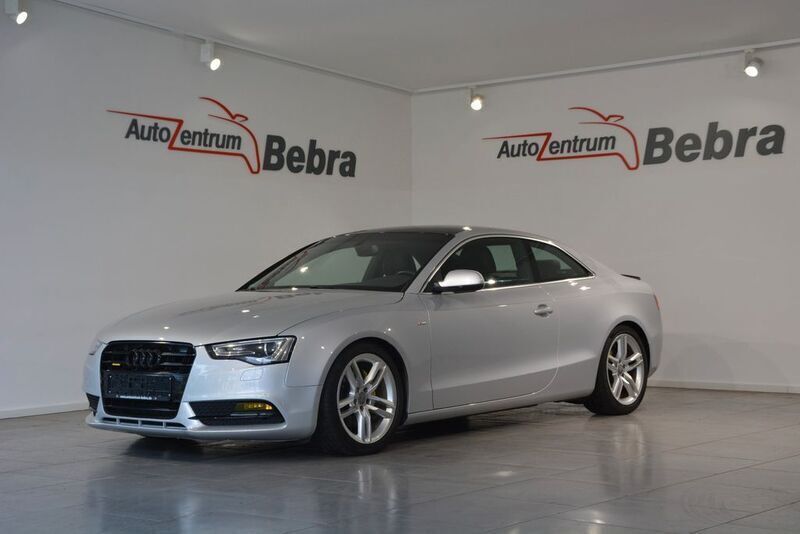 Eissilber metallic Gebraucht 2012 Audi A5 S-Line Coupé | 16.490 € (Superpreis) - Bild 1/4