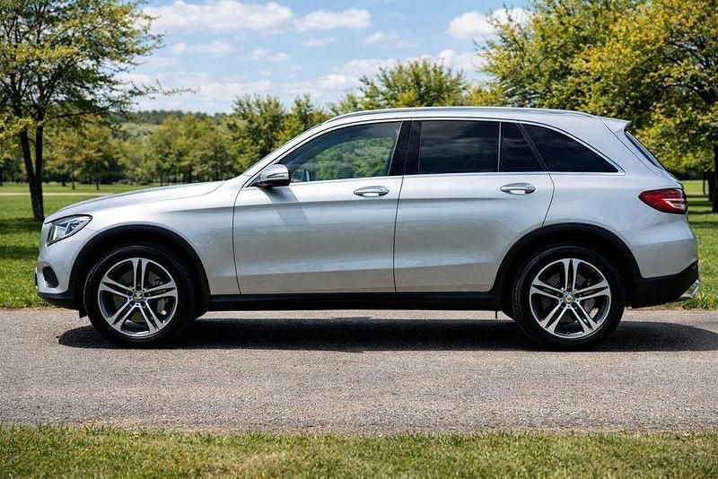 Gebraucht Mercedes GLC300 245 PS (180 kW) 2016 Grau SUV