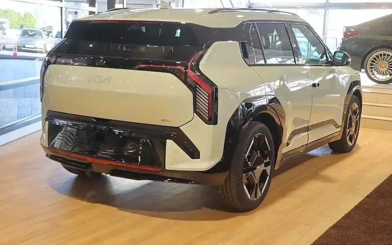 Gebraucht Kia EV3 GT-Line 150 kW (204 PS) 2026 Aventurin grün SUV