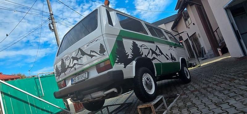 Gebraucht VW Multivan 69 PS (50 kW) 1986 Weiß Van