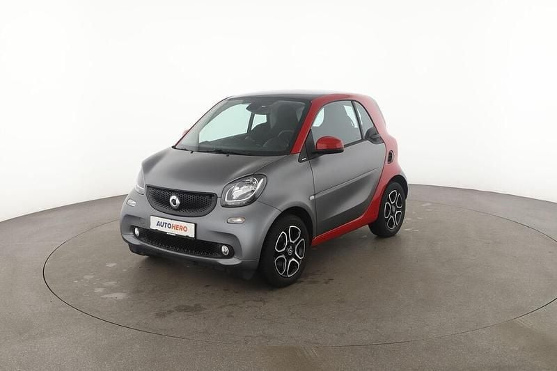Grau Gebraucht 2019 Smart ForTwo Coupé Basis Kleinwagen | 15.290 € (Etwas zu teuer) - Bild 1/3