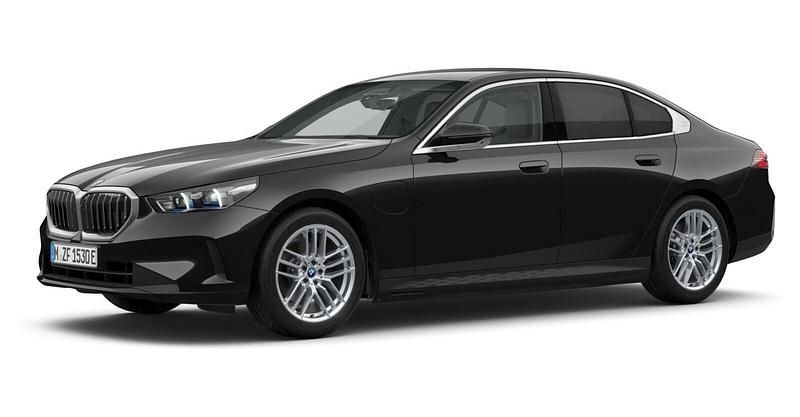 Schwarz Gebraucht 2024 BMW 530e Comfort Edition Limousine | 49.093 € - Bild 1/4