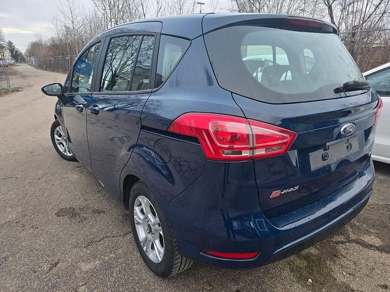 Gebraucht Ford B-MAX SYNC Edition 125 PS (91 kW) 2015 Blau Van / Kleinbus