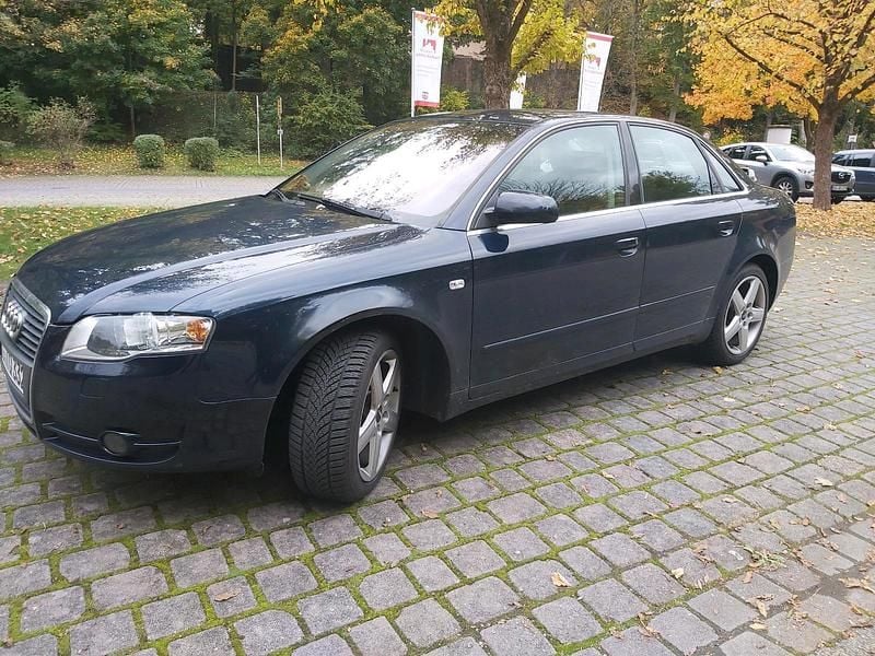 Gebraucht Audi A4 101 PS (74 kW) 2005 Blau Limousine