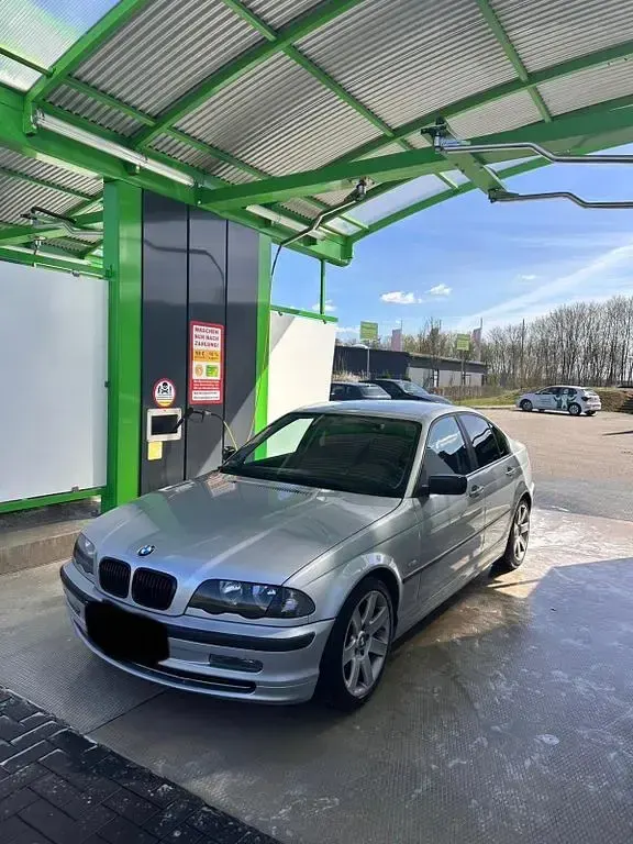 Gebraucht BMW 323 Performance 170 PS (125 kW) 2000 Silber Limousine