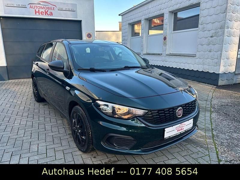 Gebraucht Fiat Tipo Lounge 95 PS (69 kW) 2019 Grün Kombi