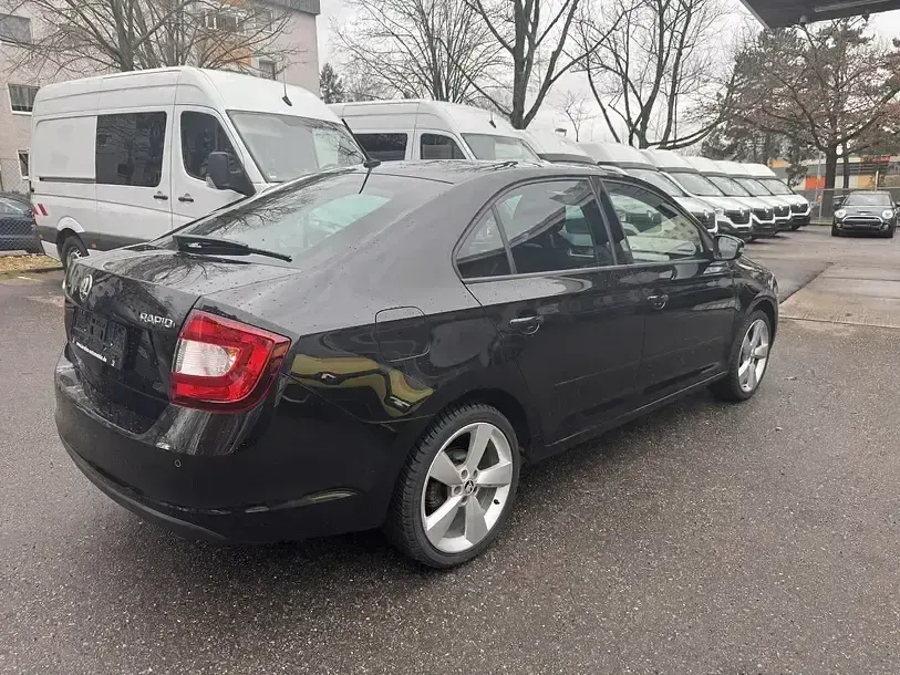 Occasion Skoda Rapid 110 ch (80 kW) 2017 Noir Citadine