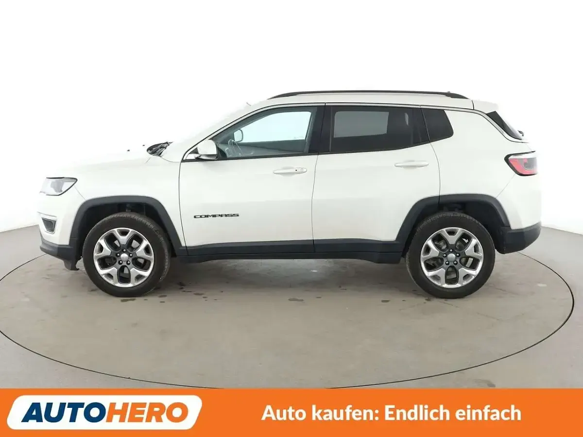 Gebraucht Jeep Compass Limited 170 PS (125 kW) 2018 Weiß SUV