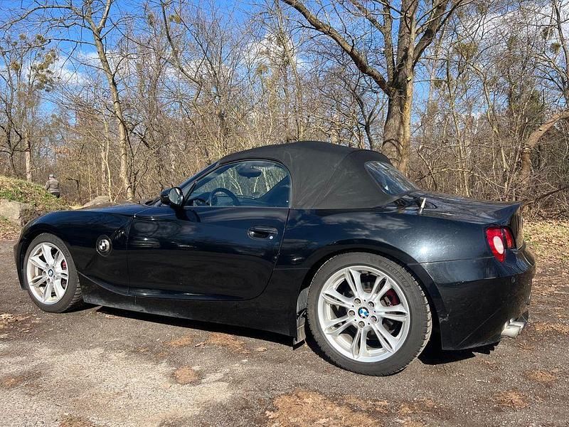 Gebraucht BMW Z4 Sport Line 170 PS (125 kW) 2005 Schwarz Cabrio